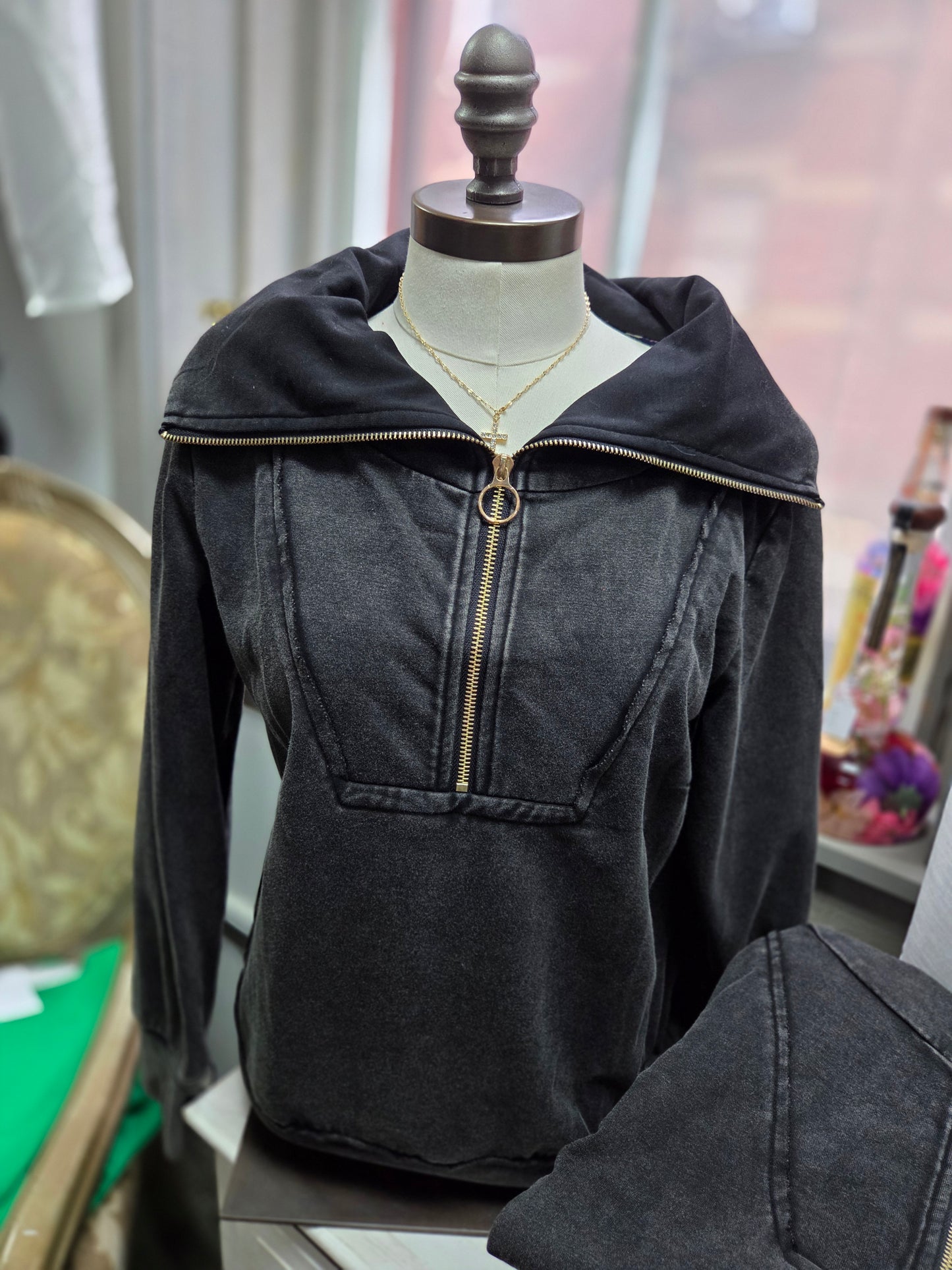 Mineral Wash Half Zip Pullover Top