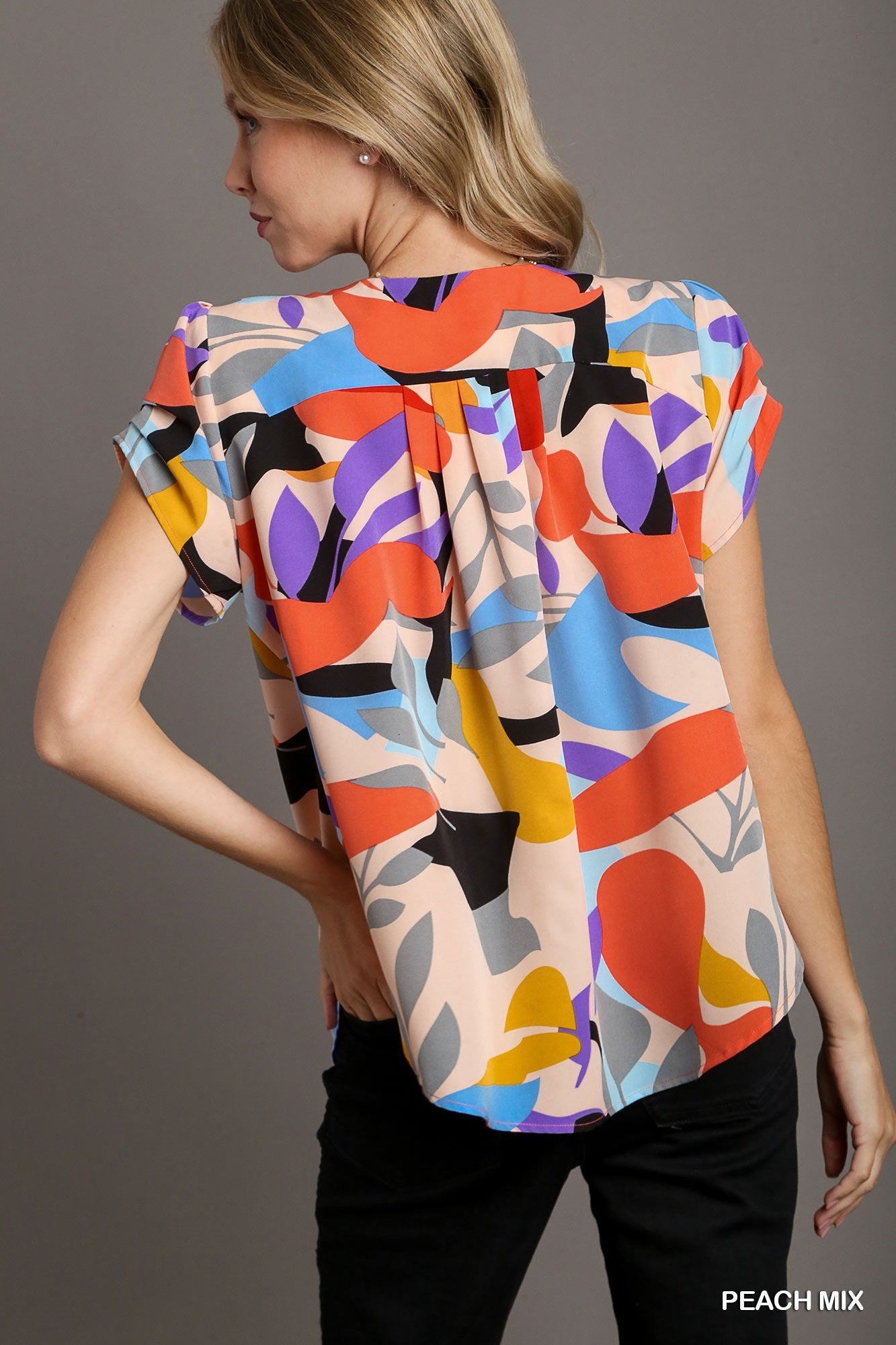 Abstract Print Top