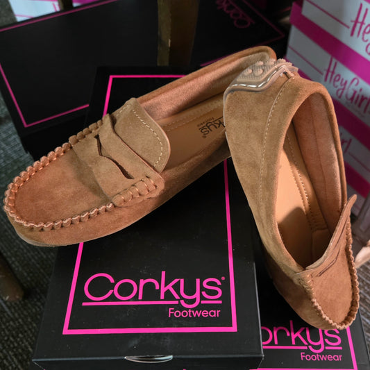 Corkys Penny For Your Thoughts Loafer in Camel
