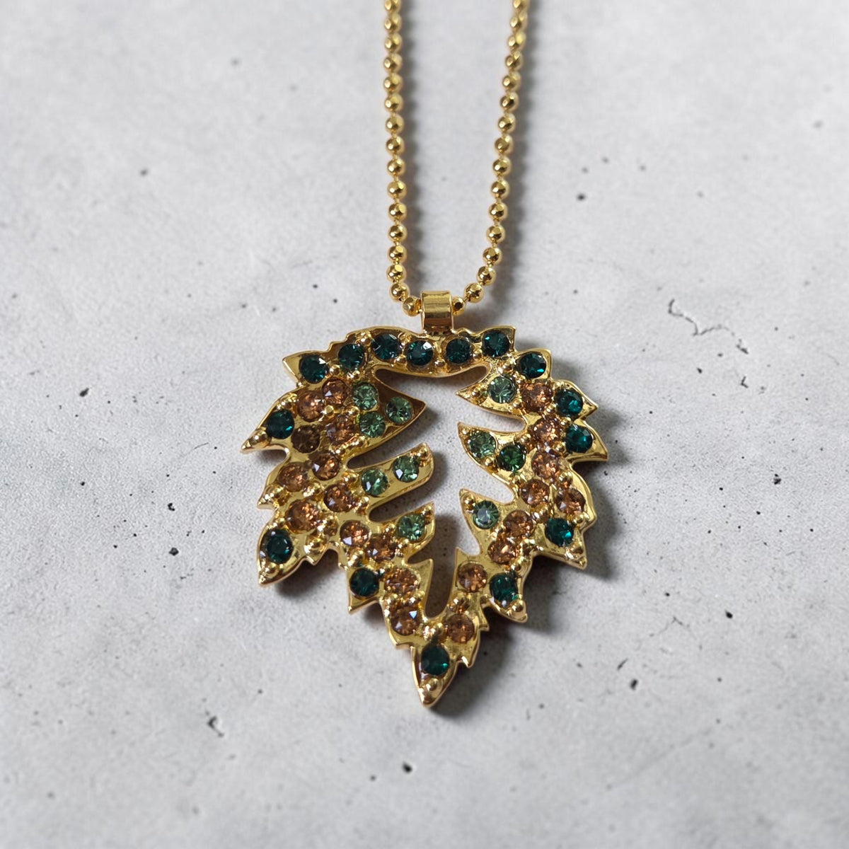 Mariana Leaf Pendant Bubble Necklace -The Green Room