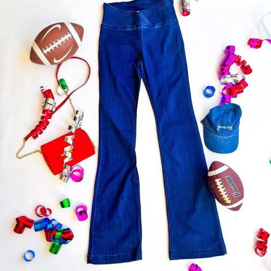 Cello V Waist Dark Wash Denim Jeans Pull on