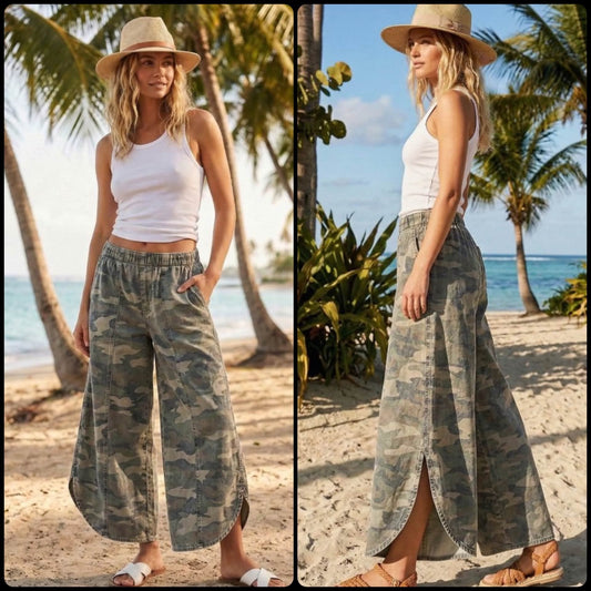 Tulip Cut Washed Camo Relaxed Fit Jeans