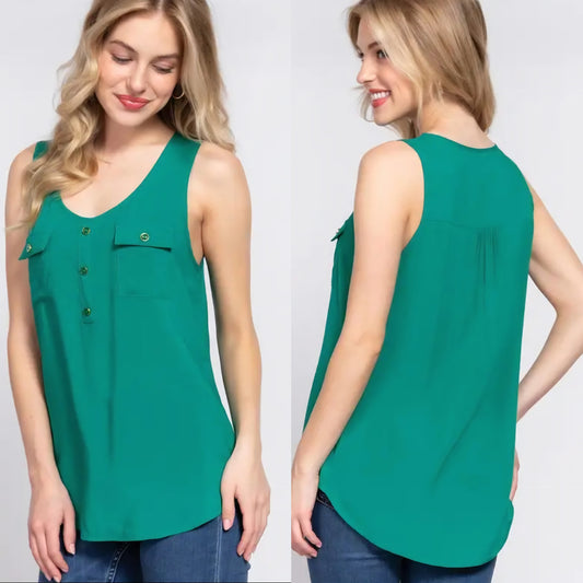 Karly Sleeveless Scoop Neck Pocket Woven Top