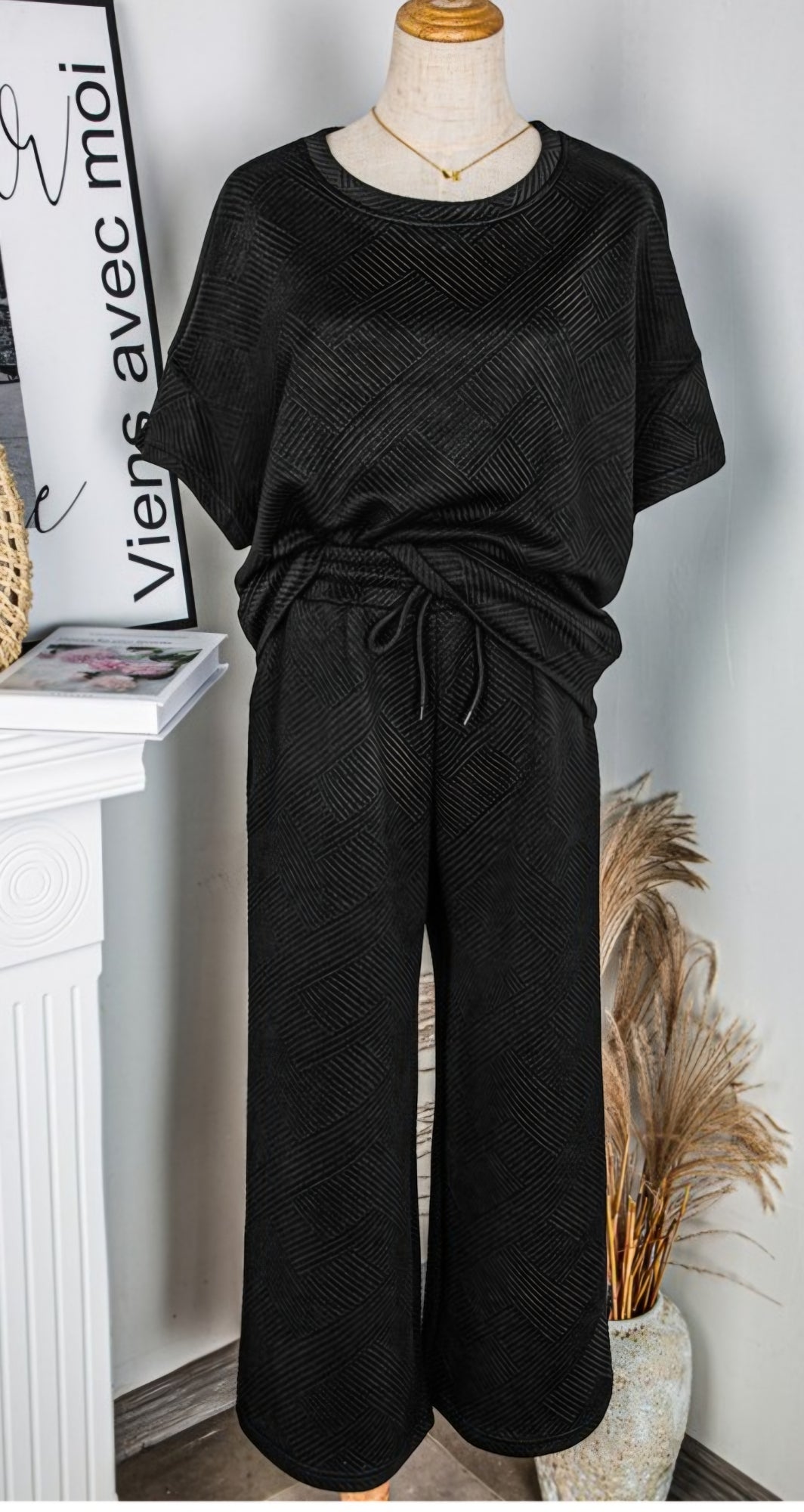 Effortless Chic Drawstring Pants Black