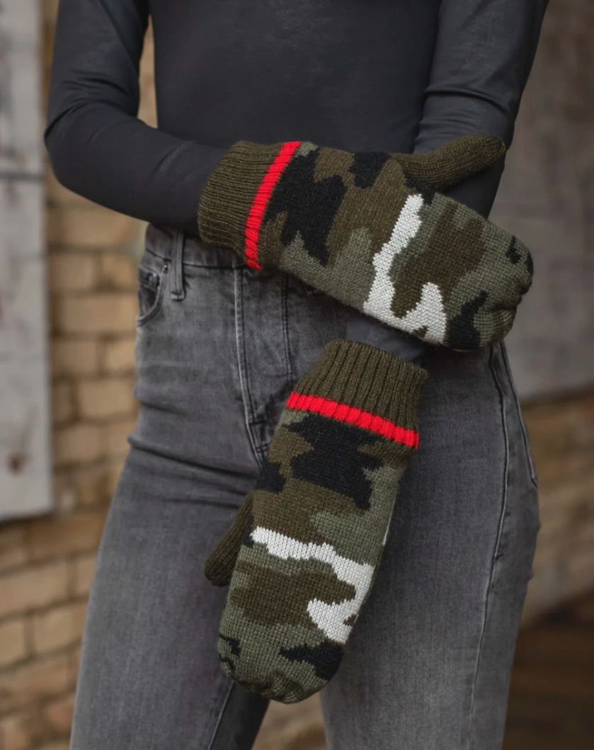 See Me - Fleece lined Mittens Camouflage Print